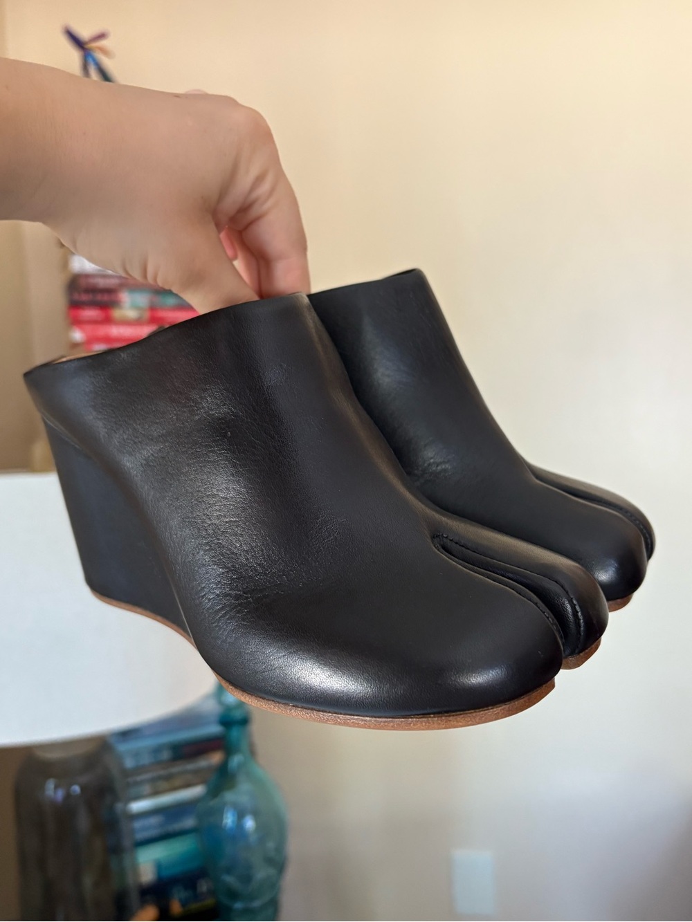 Rare vintage Margiela tabi split toe mules